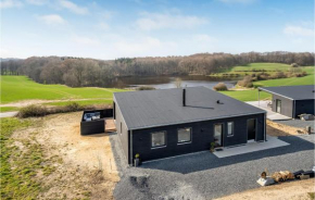 Amazing Home In Aabenraa With House Sea View